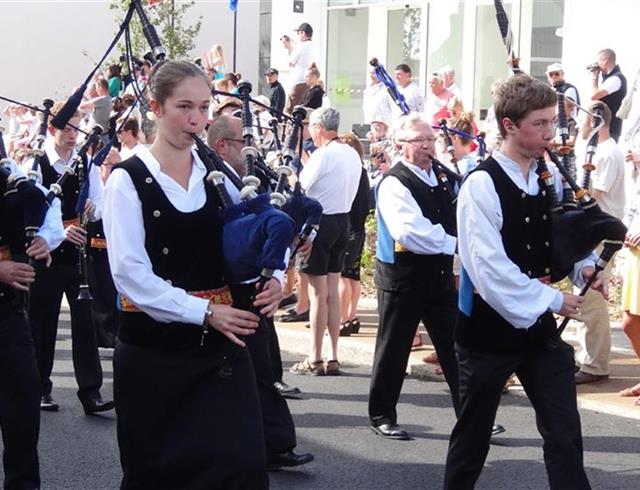 fest noz Plomodiern 