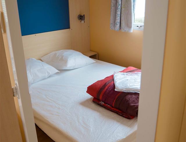 Mobil-home D - Chambre lit double