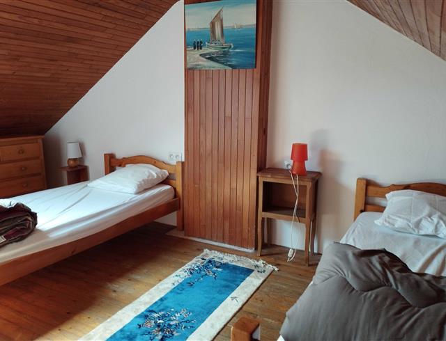 Chambre enfants - Gite Plomodiern - 4 personnes - Camping Kervella 